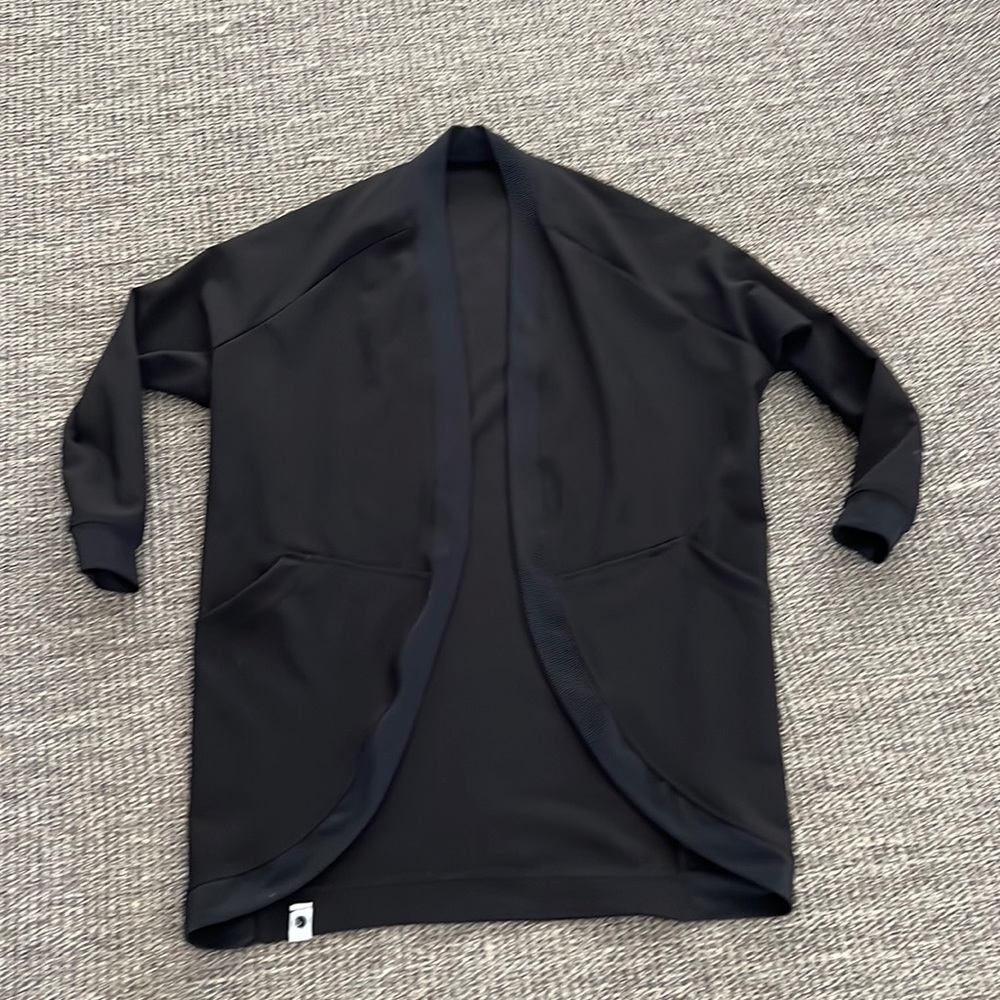 5 Dance wear youth large cardigan style dance jacket.  Light weight fabric.